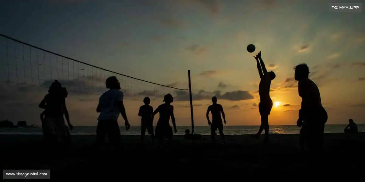 <strong>银河官网</strong>🏃♂️运动不止，热爱不息 —— 你的体育主场，等你点燃！